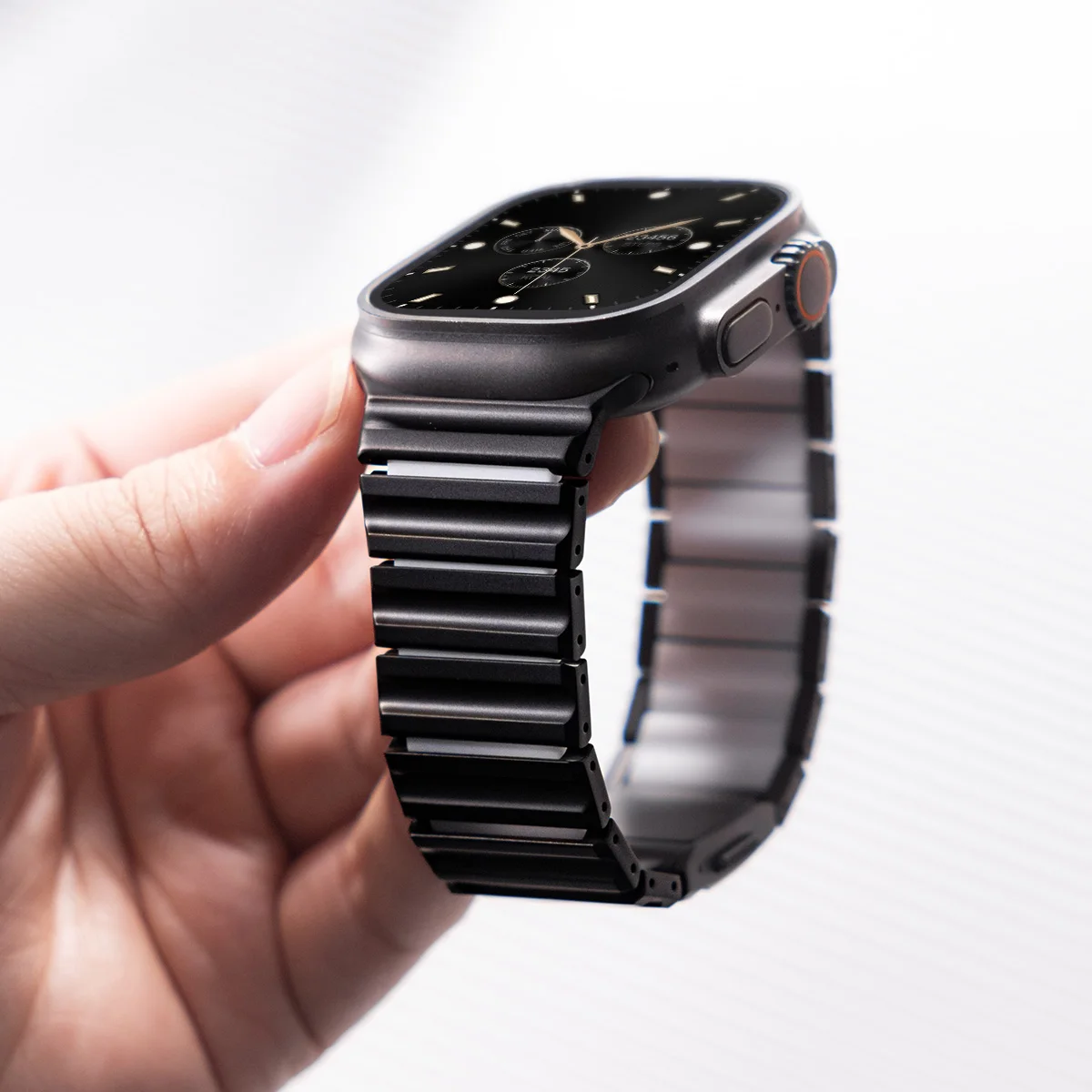 Luxury Titanium Strap for Apple Watch 42 44 45 46 49mm Metal + Silicone Band for Iwatch Series 11 10 9 8 7 SE3 Ultra 3 2 1 Belt