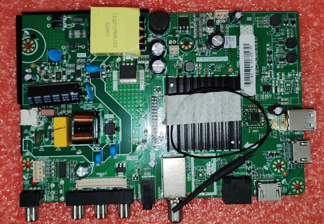 

T.RT2843P531 WIFI network three in one TV motherboard, physical photo, tested well