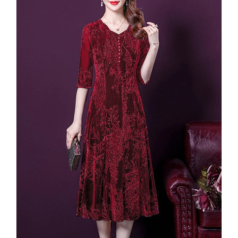 2023 Spring and Autumn and Winter Elegant and Fashionable High Grade V-Neck Pin Bead Embossed Foreigned Women's Slim Fit Dress