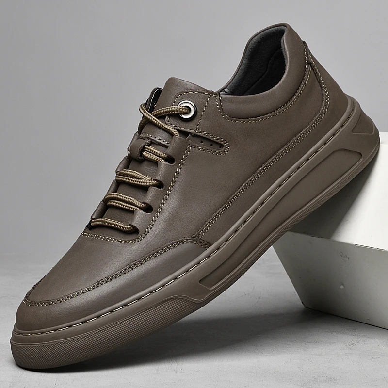 2025 Men's New Autumn Leather Panel Sneakers - Breathable White Shoes for Casual & Sporty Wear