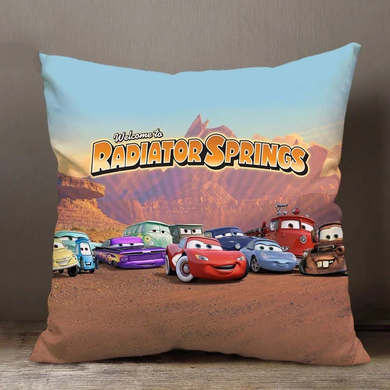 Funda de almohada de dibujos animados de Disney, funda de cojín Lightning McQueen, funda de almohada para sofá, coche, regalo de Navidad, 40x40cm