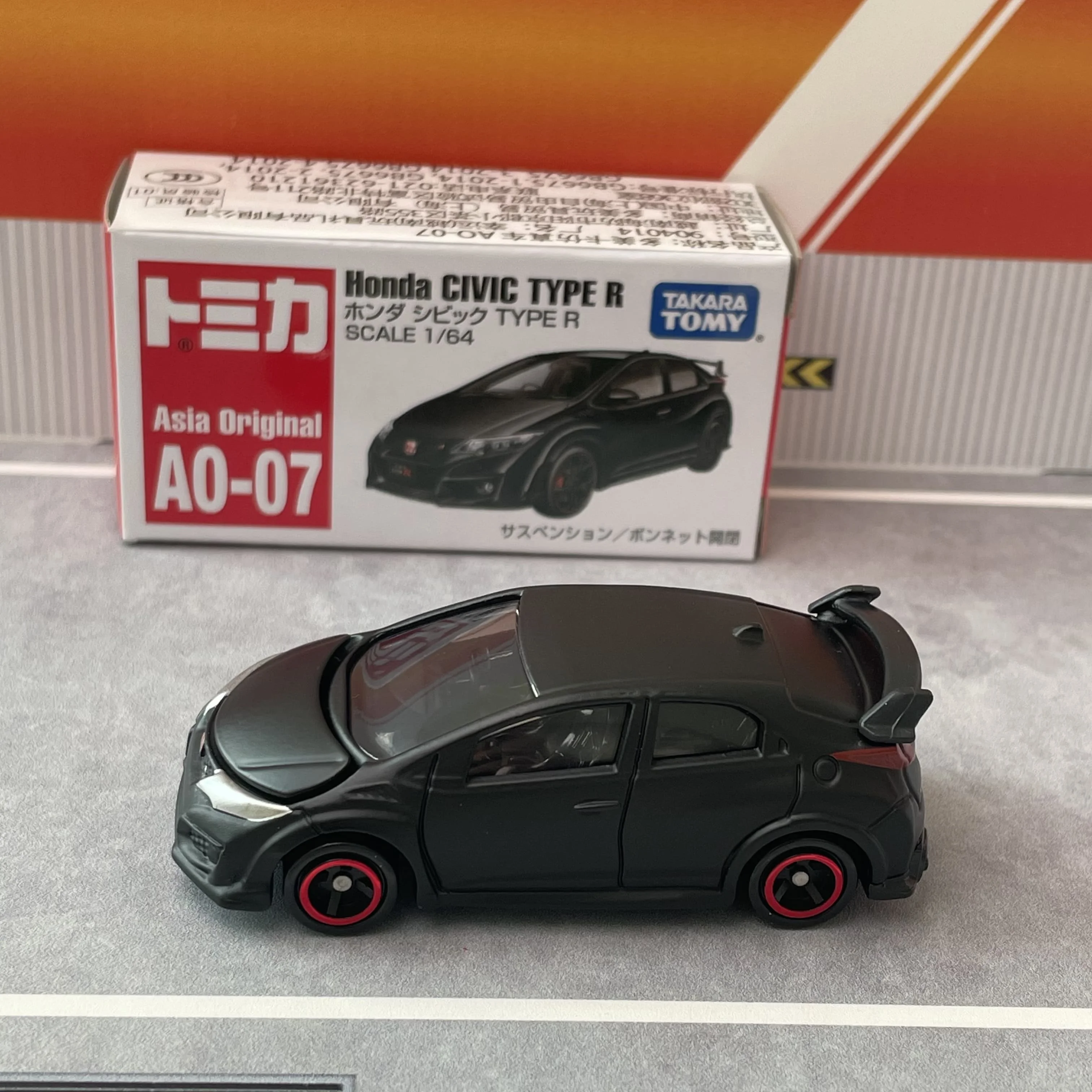 

Takara Tomy Tomica AO-07 Honda Civic TYPE Литье Статический сплав Автомобиль Литой под давлением Металлический режим Коллекция Дисплей Игрушка для мальчика в подарок