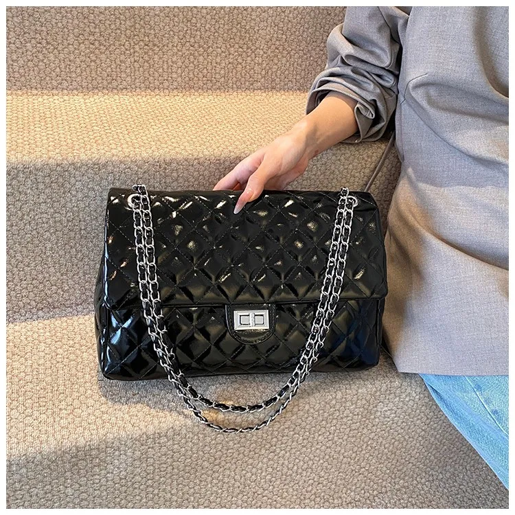 

Couture Inspired Women Handbag Luxury Leather Crossbody Bag High End Shoulder Tote Elegant Classic Designer