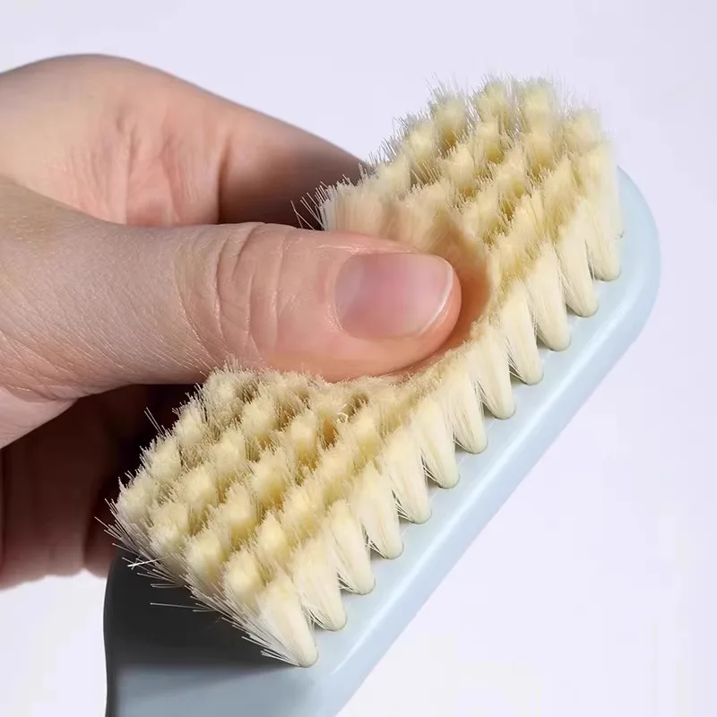 Household Soft Bristle Brush, Long-handled Shoe Brush Tool for Home Use, Suitable for Cleaning Shoes and Doing Laundry.
