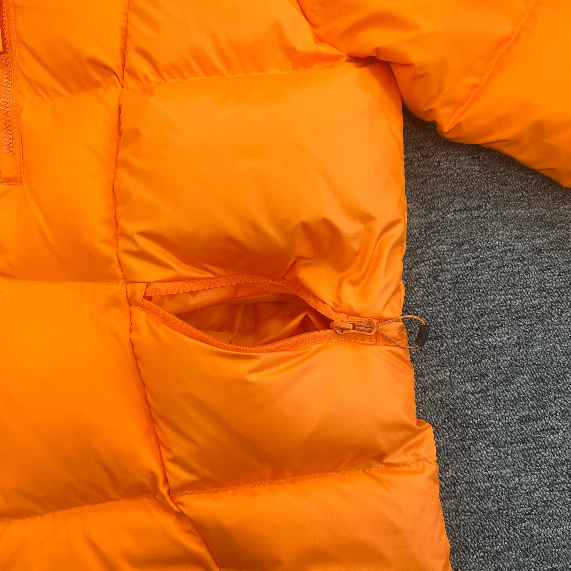 SY-70  Men's Warm Plush Hooded Jacket Thick Winter Casual Outdoor Wear with World Inspired Design