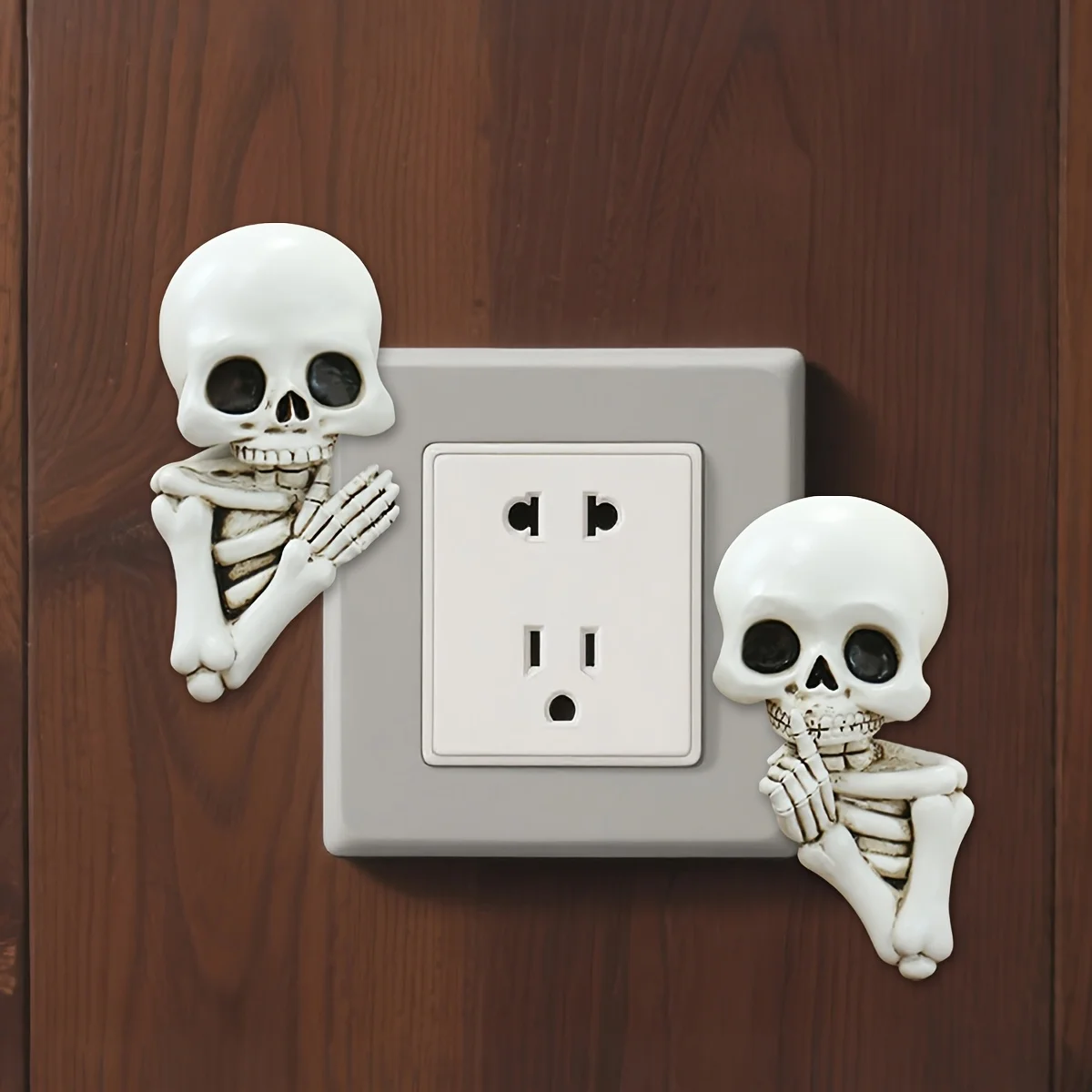 2pcs Resin Shush Skull Decorations Gothic Halloween Home Decor Hand Painted Craft with Face Stickers for Frame Socket Computer Multi Scene Decoration