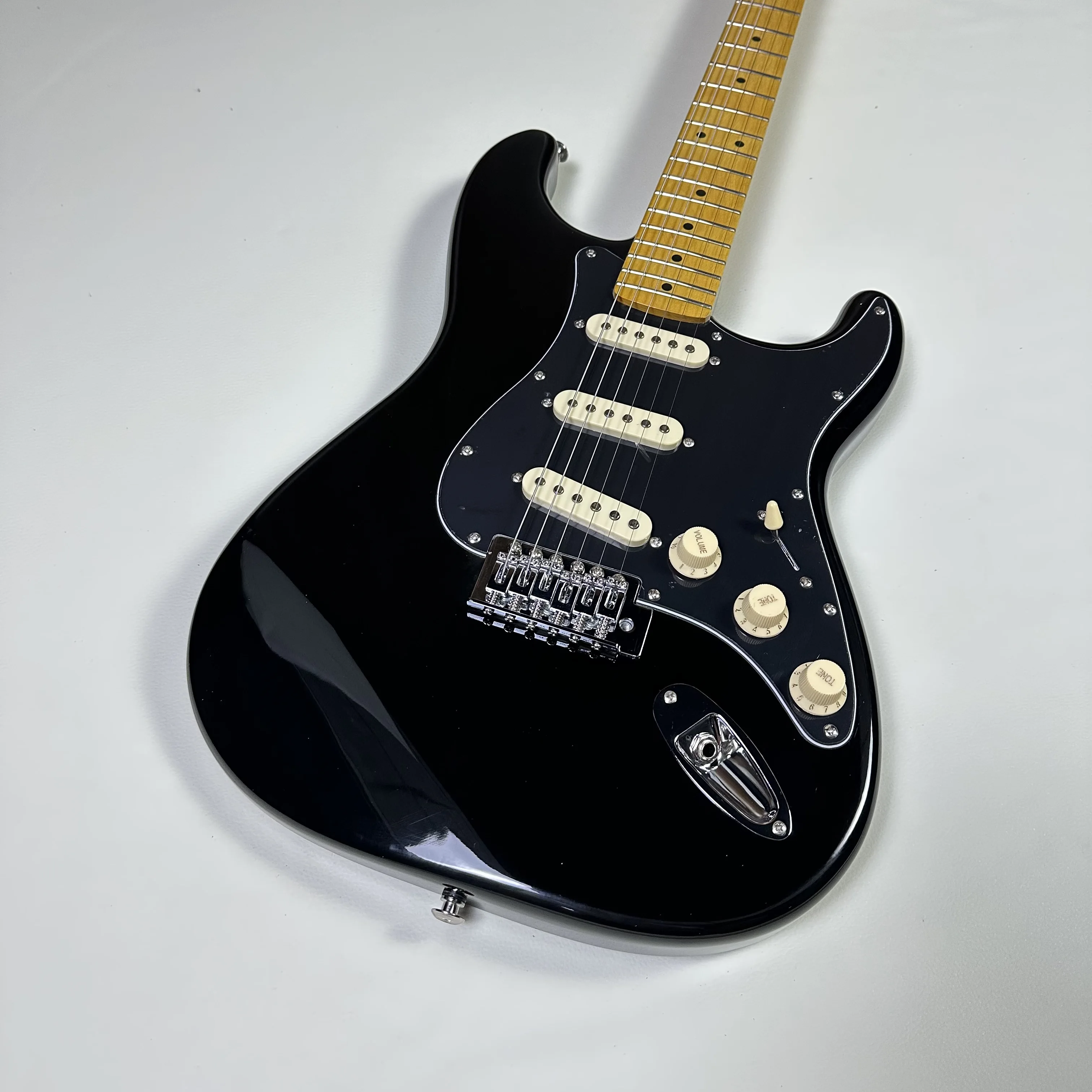 #14 Electric Guitars Comparison Guide