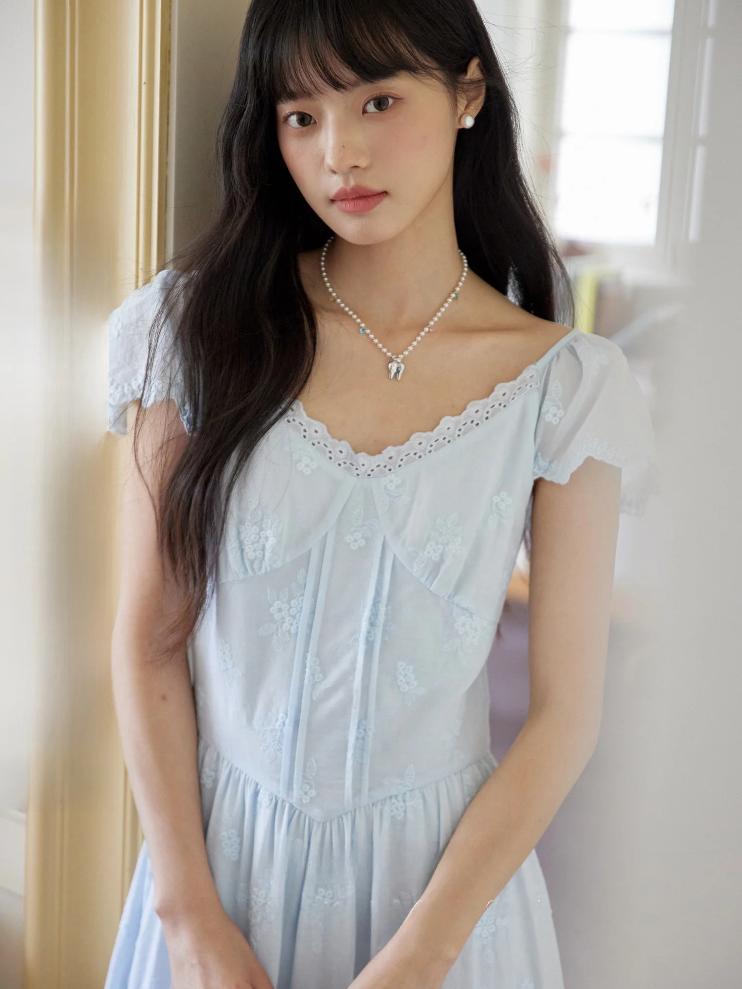 

ORWhite Summer Vintage Blue Embroidery Fly Sve V-ne Dr Women's Long Dr High Waist Cotton A-line Skirt