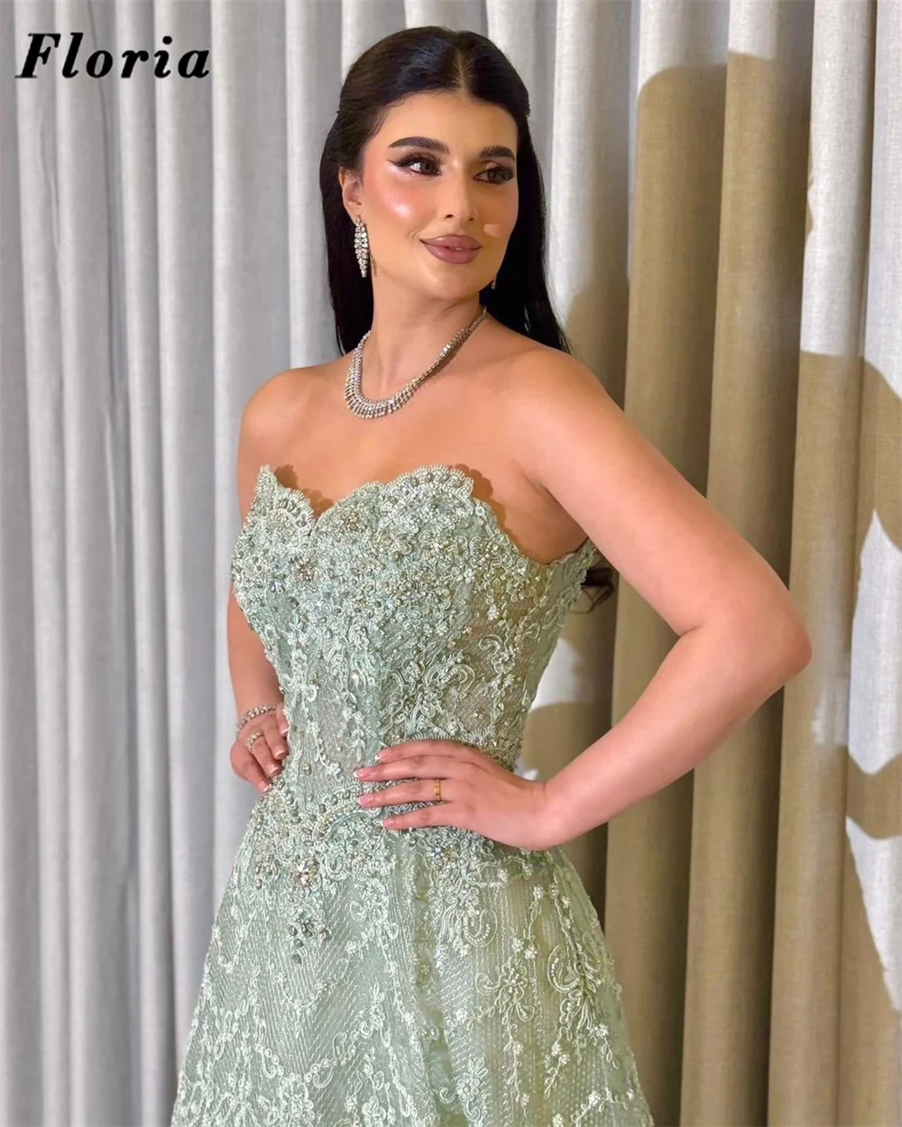 Arabic Sage Green Appliques Beading Prom Dresses With Cape Sleeves Elegant A Line Engagement Gowns Customized Party Night Dress