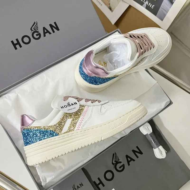 HOGAN 2023รองเท้าผ้าใบลำลองแฟชั่นใหม่สำหรับผู้หญิง, รองเท้ารองเท้าบุรุษรองเท้าบุรุษระดับไฮเอนด์สีขาว