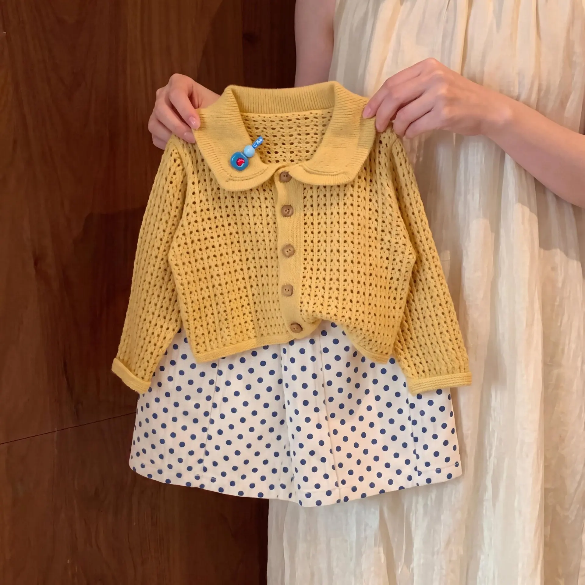 Children's Two-Piece Set Baby Hollowed-Out Cardigan Sweater Polka Dot Trousers Outfit for Kids