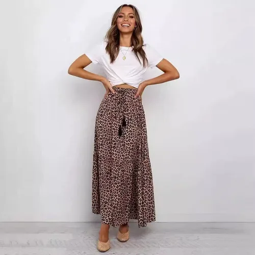 Imagen 2 del producto La nueva falda de lujo de rayón hilado con estampado de leopardo marrón elástico de cintura alta para primavera y otoño