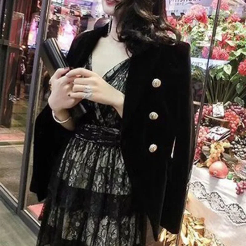 

Velvet Blazer Women's Autumn and Winter New Celebrity Small Fragrant Style Golden Velvet Suit Short Korean Version British Style
