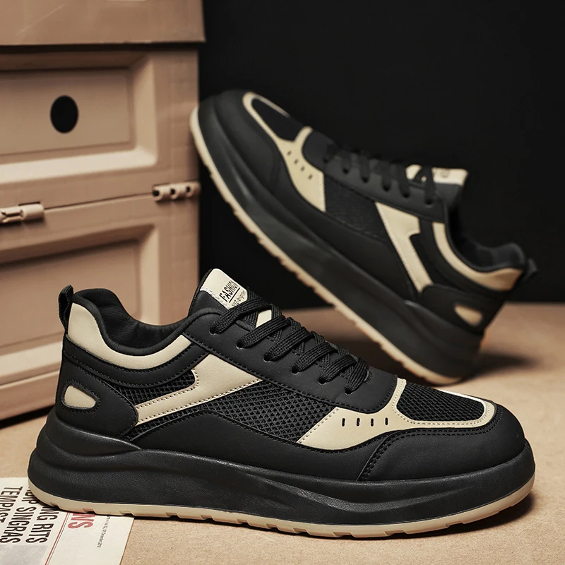 

Men's Casual Sports Shoes for Spring and Summer, Made of Wear-resistant and Anti-slip Material with A Mesh Surface and Lace-up