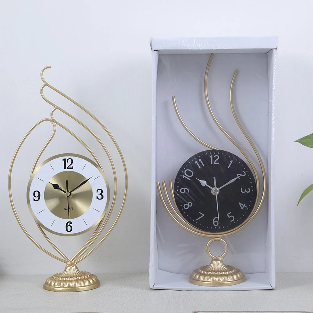

Retro Golden Decorative Mute Precise Timekeeping Office Metal Desktop Decor Table Clock Table Clock