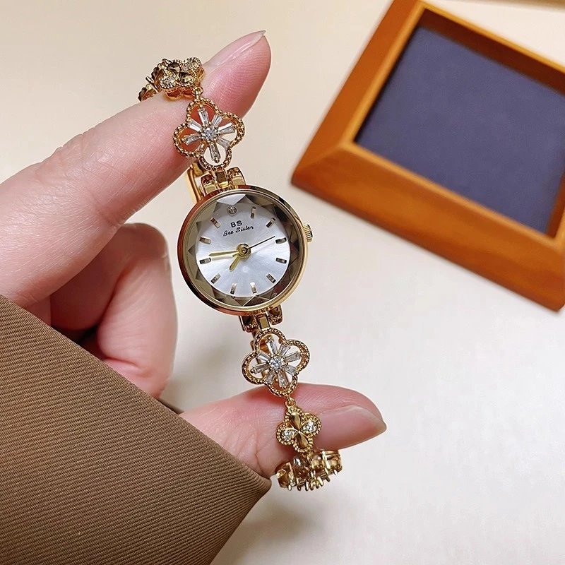 Classic Trend Ladies Watch Elegant Simple Exquisite Waterproof 2025 Quartz Watch Birthday Gift