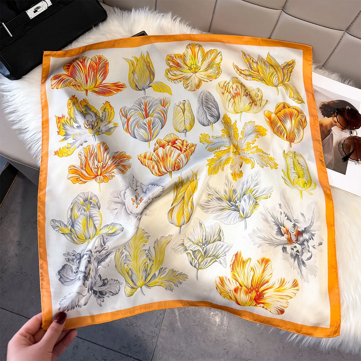 

Luxury Silk Scarf Women 65x65cm Square Neck Scarf Floral Print Hair Scarf Bandana Foulard Headscarf Shawl Wrap for Lady Trend