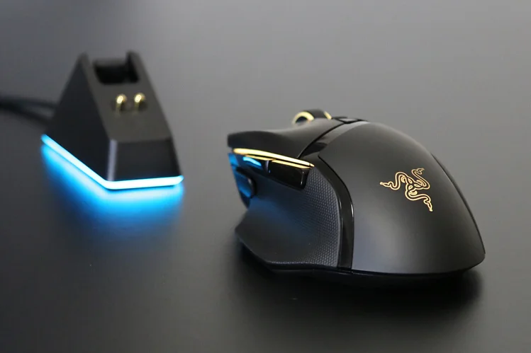 Imagem -05 - Razer Basilisk Ultimate Hypervelocidade Mouse para Jogos sem Fio com Doca de Carregamento Interruptor de Mouse para Jogos Mais Rápido Sensor Óptico de 20k Dpi