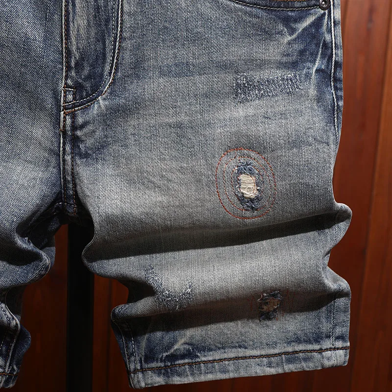 Summer men's cropped shorts with ripped patches, trendy and retro washed straight leg casual high-end denim shorts