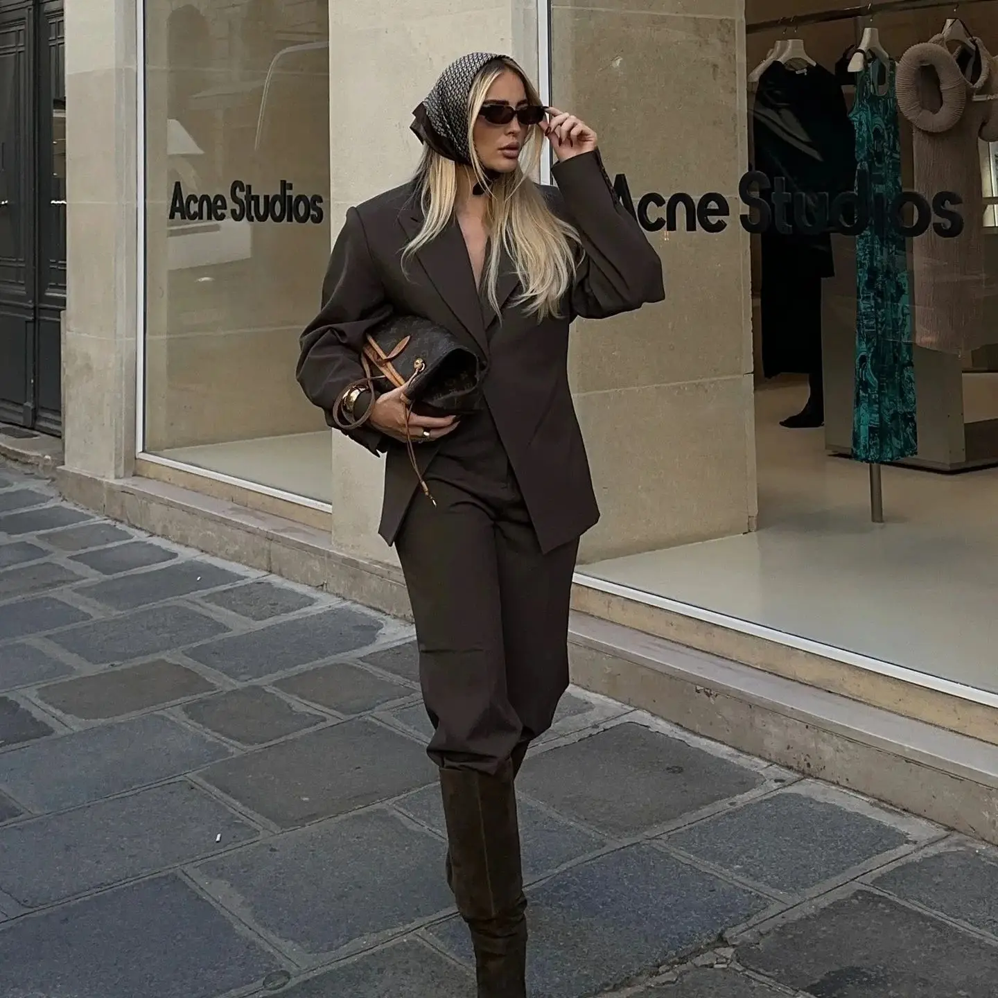 Brown Women's Jackets Wide Shoulder 2024 Blazer Outerwears Suit Coat Vintage Korean Fashion Oversize Elegant Chic Youthful Y2k