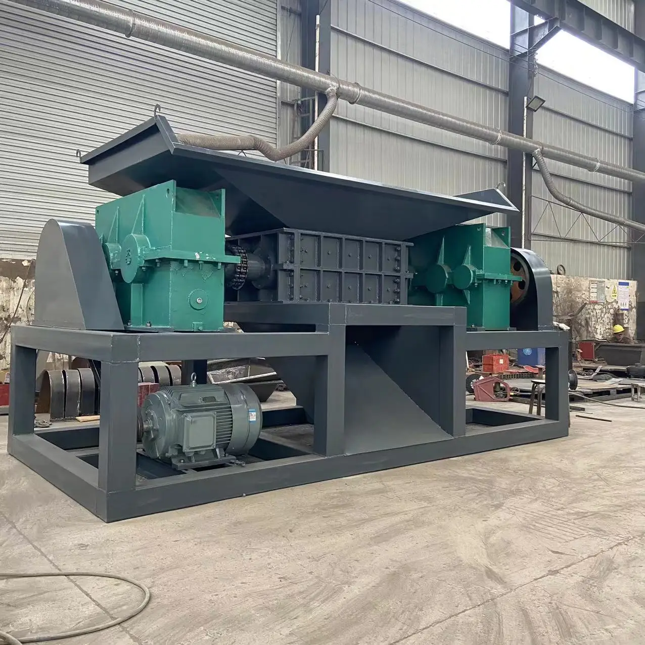 Heavy Duty Automatic Industrial Double Shaft Shredder Machine Twin Shaft Shredder Crusher for Car Tyres Rubber Plastic Metal
