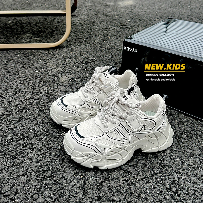 Autumn new children's and girls' casual shoes, sports  breathable, wear-resistant, anti-collision  comfortable