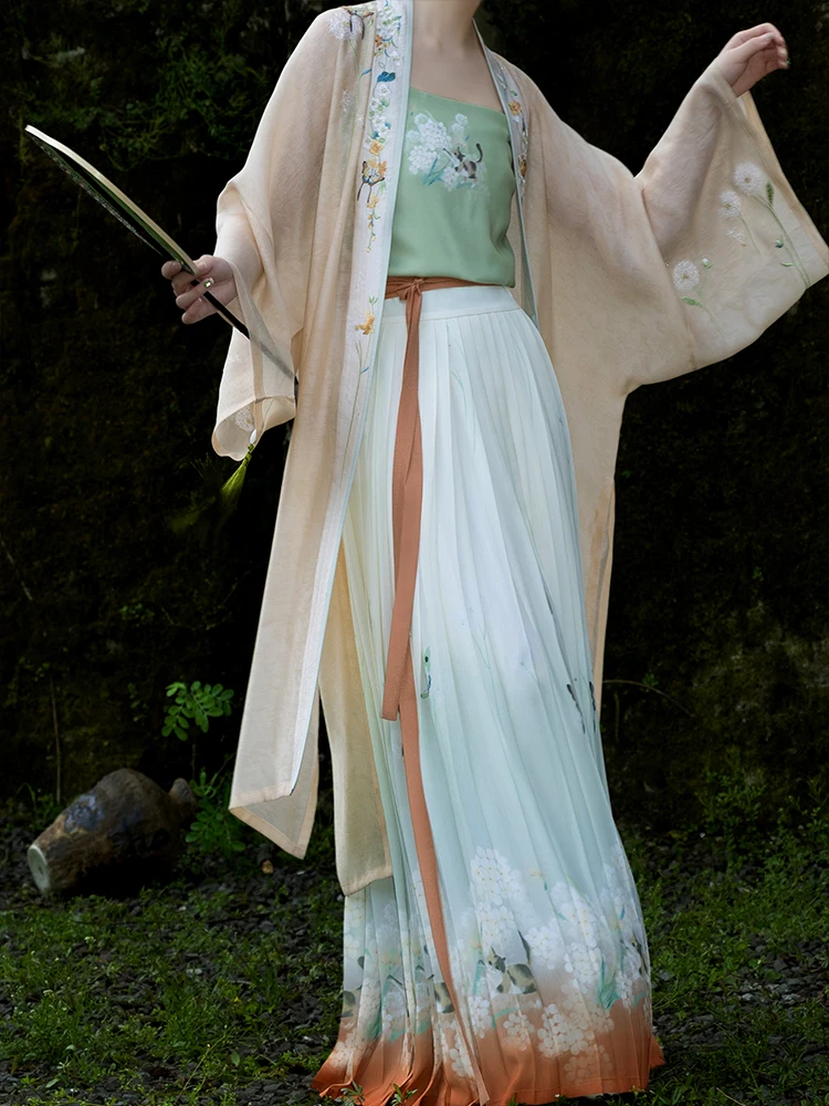 

Chang Gong Yu Spring Everywhere Song Dynas Hanfu Strap Susps Long irt Hundred Fold Skirt Summer New Arrival out of S...