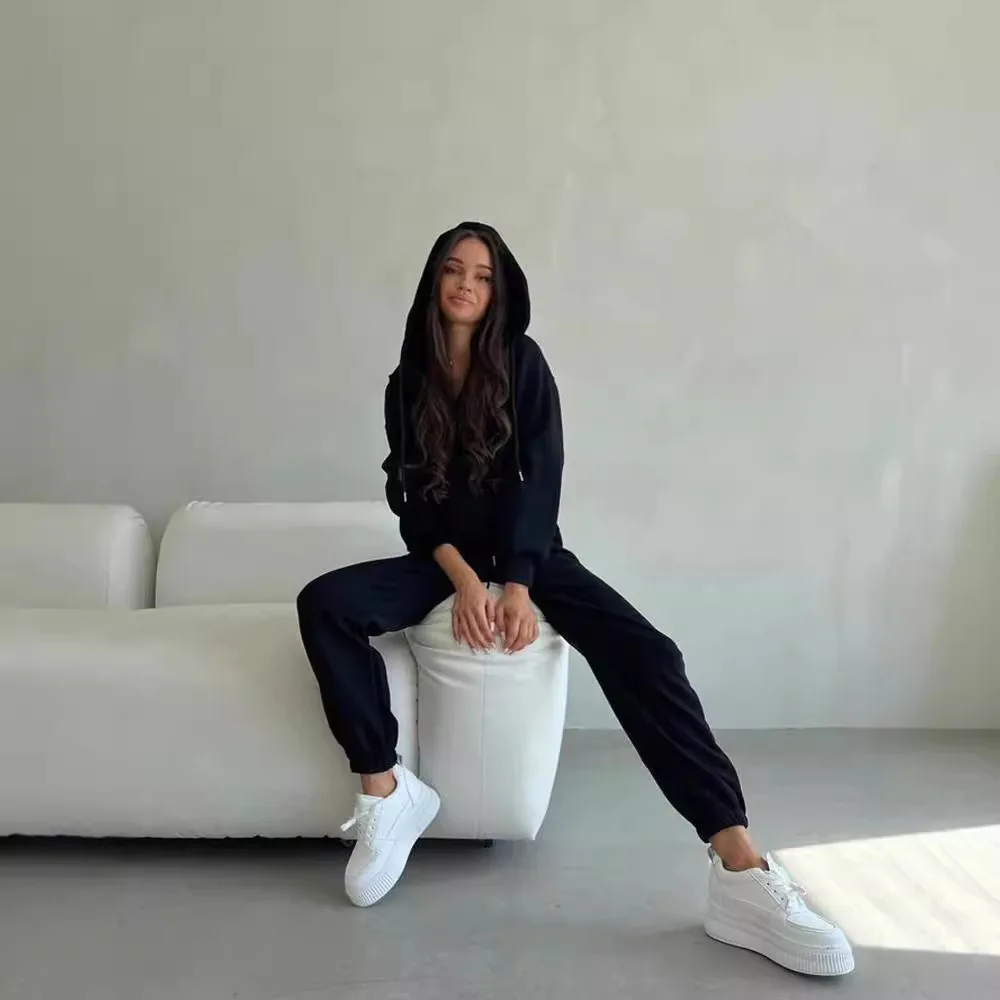 Euro-American Women's Casual Set: Pure Color Zip Hoodie & Drawstring Pants.