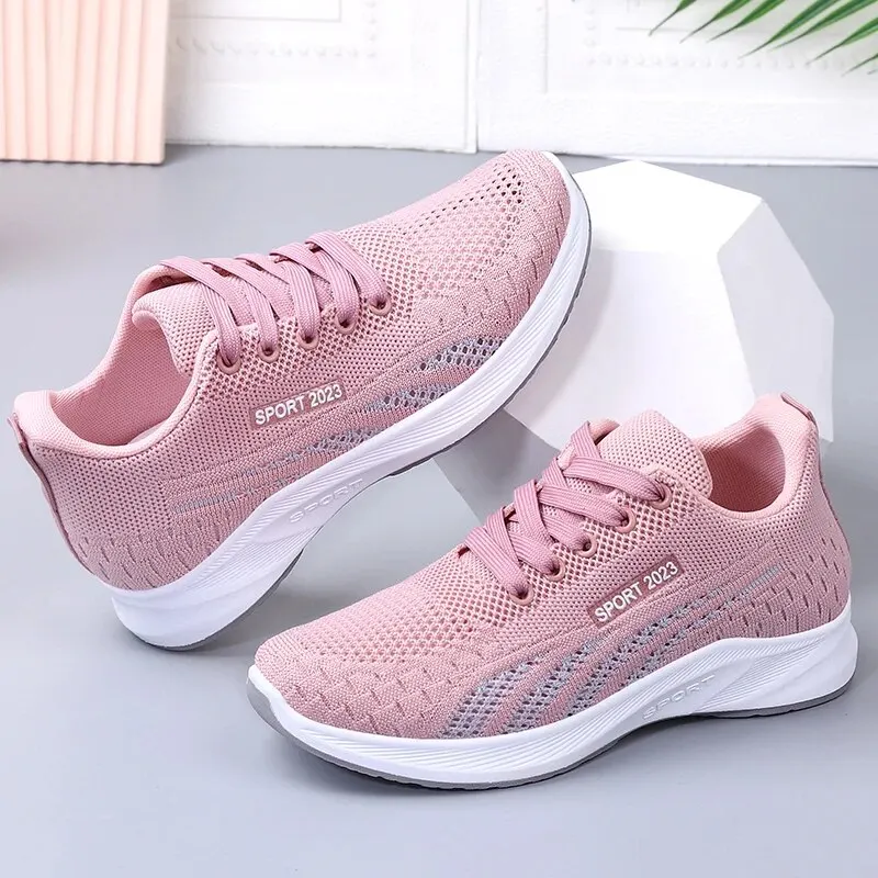 2023 Spring/Summer New Flat Bottom Mesh Sports Women\'s Casual Soft Sole Lightweight Running Shoe