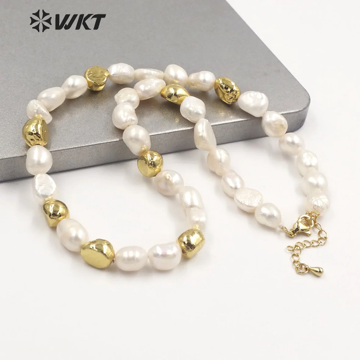 

WT-JN221 Gorgeous Fashion Natural Freshwater Pearl Choker Necklace 16 Inch Long Women Irregular Pearl Beads ACC For Wedding