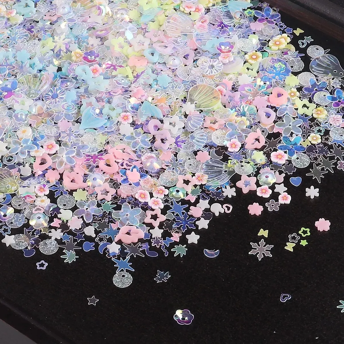 Luminous Nail Glitter Sequin Polymer Clay Mixed Flower Gillter Sequin Fluorescent Flake Glow In The Nail Art Manicure Decor