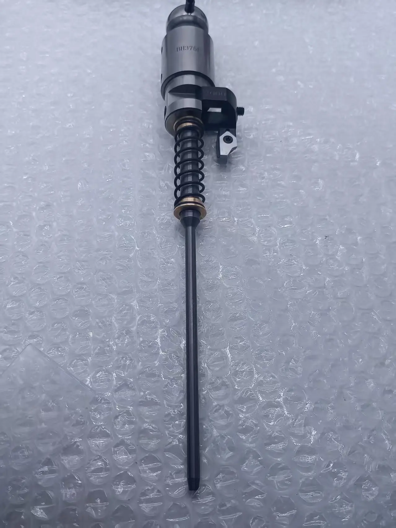 BH375F SERDI NEWEN 9.52 Shank Carbide Valve Guide Pilot Bounce Spring Level 45 30 Degree Cutter Blade 2000 2001 2002 Tip Holder