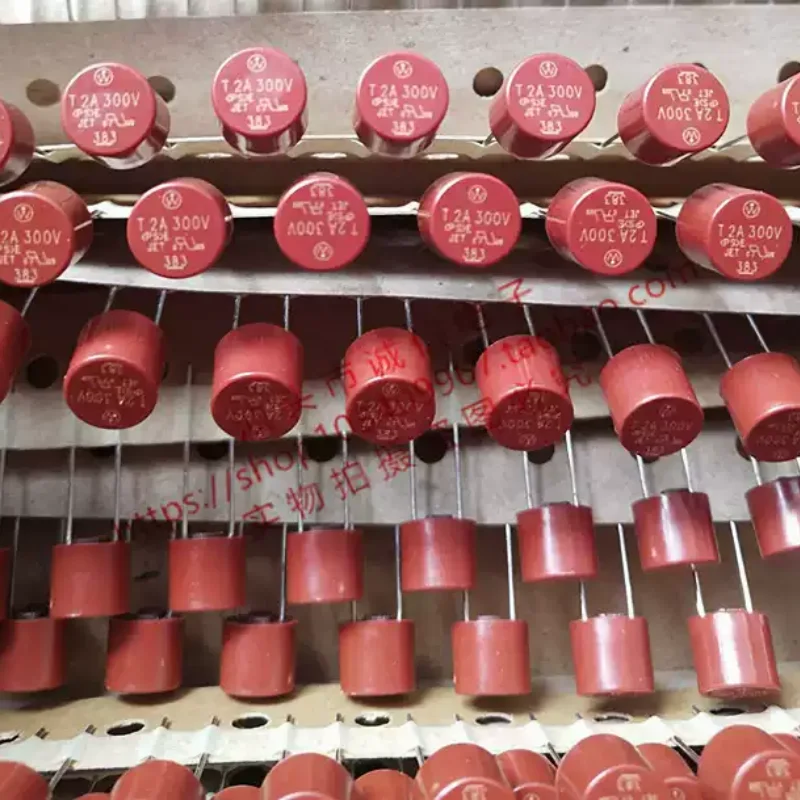 5-100pcs 383 T2A 300V T3.15A 300V 38312000000 circular fuse delayed slow melting