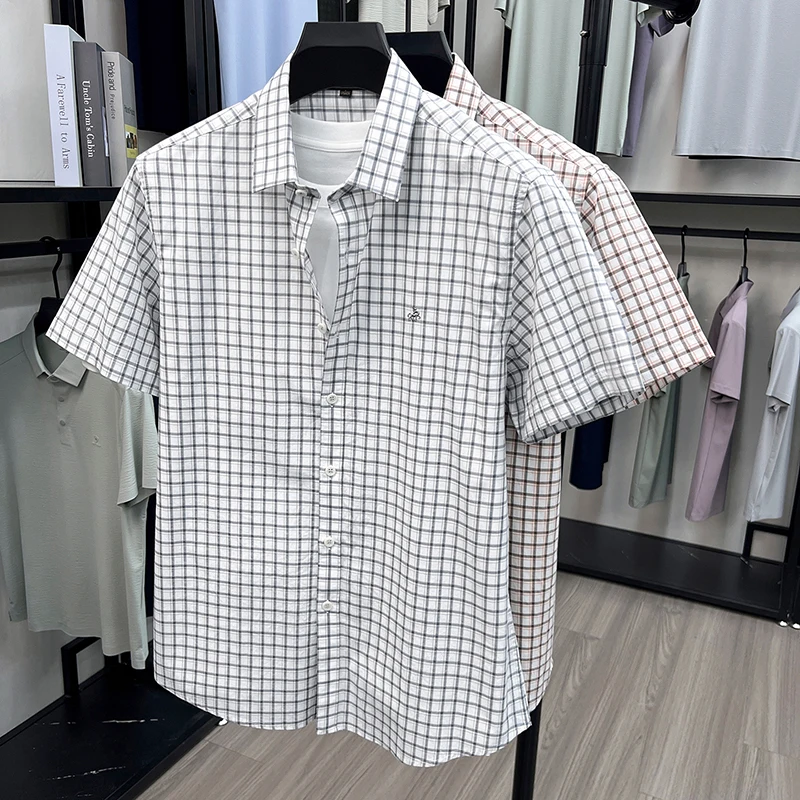 

Summer New Men's Plaid Lapel Breathable Skin-Friendly Short-Sleeved Shirt/Mmsj-2690