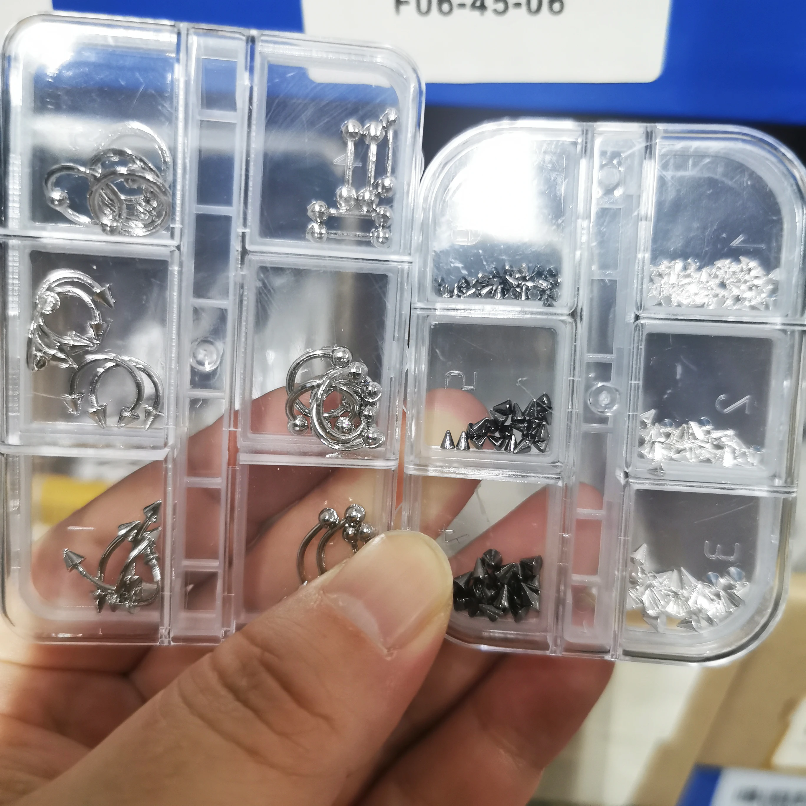 1/2box Punk Piercing Alloy Cicle/Rivet Nail Art Decorations Black Silver Metal Studs Pierced Open Ring Nail Charms Nail Supplies