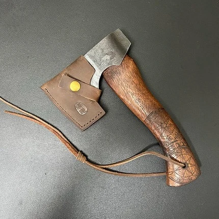 

Hand-forged High-quality Outdoor Multi-functional T actical Axe Rescue Emergency and Convenient EDC Survival Equipment