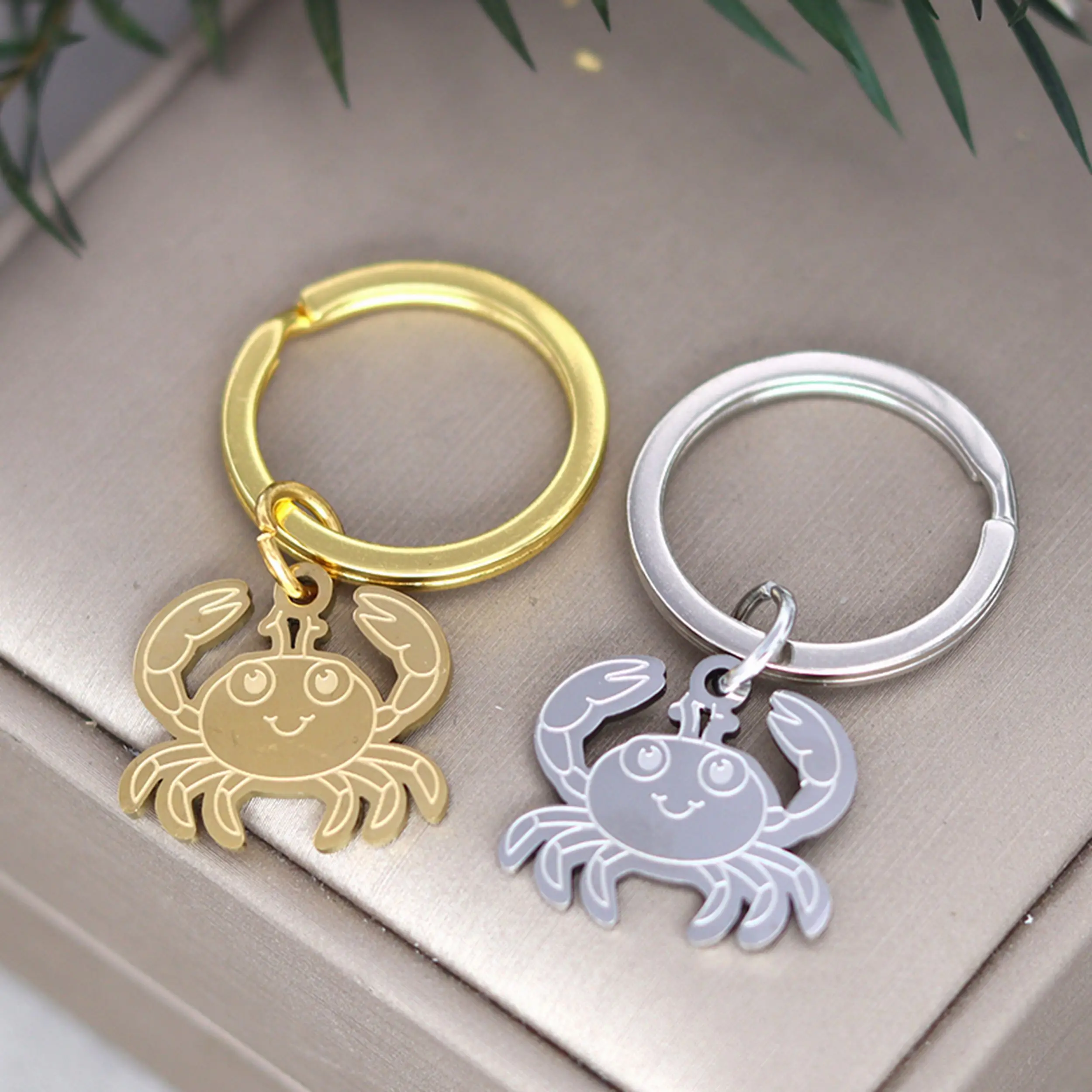 

Cute Crab Charms Keychain for Women Men Gold/Silver Color Stainless Steel Kids Gifts Jewelry Bag Decor Cartoon Animal Supplies