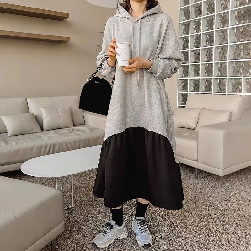 

2025 Women's Oversize Hooded Midi Dress - Gray Black Patchwork Ruffle Hem Dress, Casual Edgy Streetwear for Autumn Winter emo