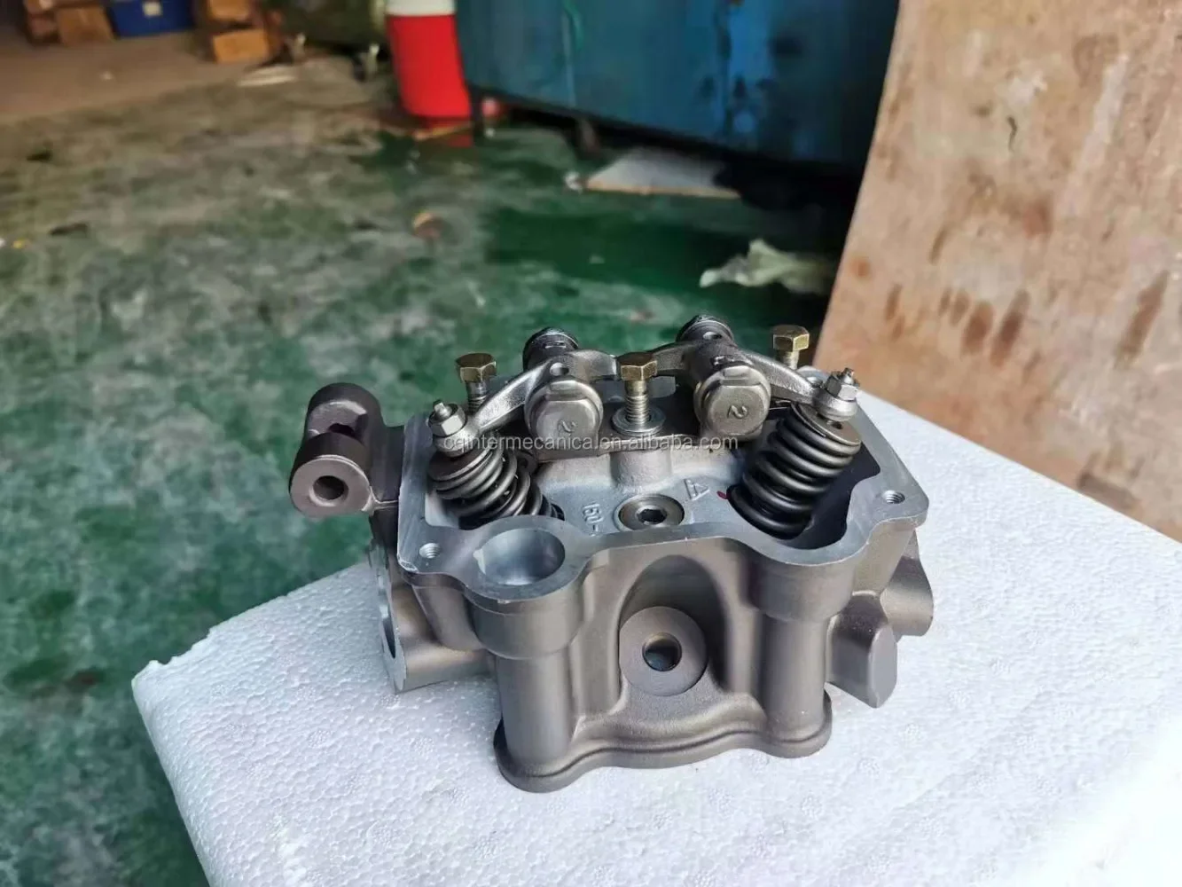 Factory Supply Motorcycle Cylinder head Assembled Water-cooled