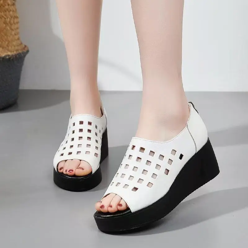 

Women Leather Hollow Out Wedges Peep Toe Sandals Summer New Thick Sole Non Slip Breathable Lightweight Low Top Zippers Sandals