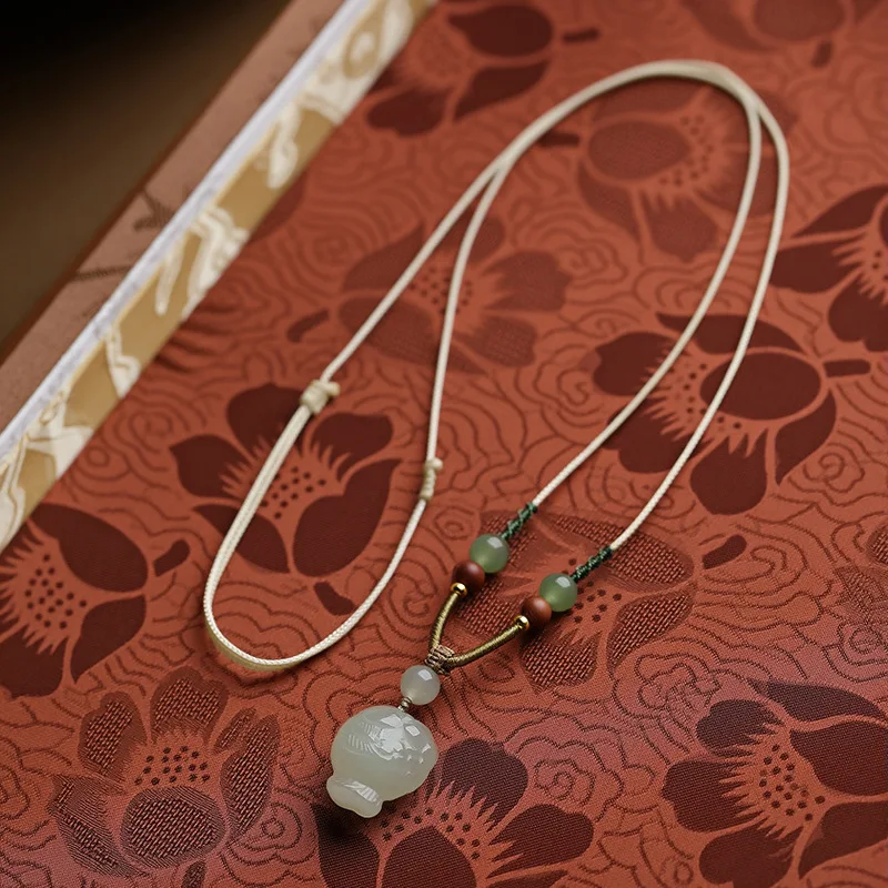 Chinese Style Natural Hetian Jade Light Green 3d Carved Fish Pendant Necklace Auspicious Lucky Blessing Wealth Fortune Unisex