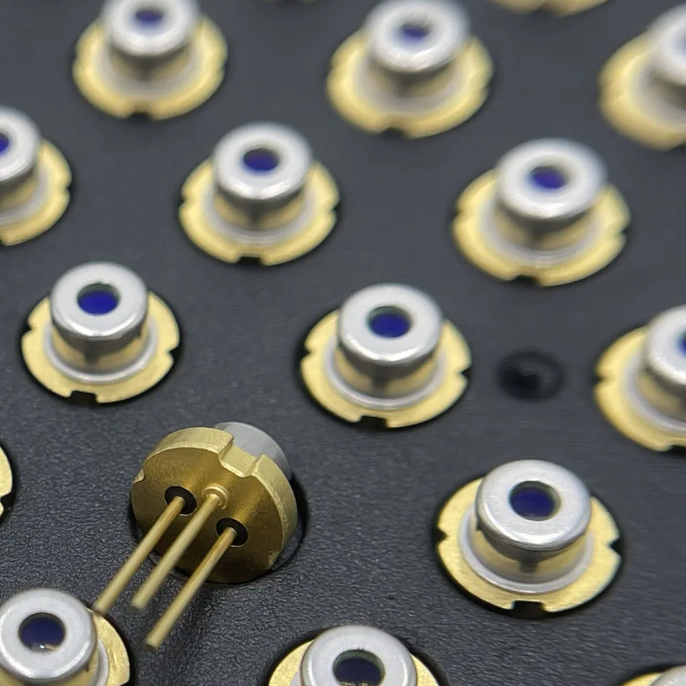 

QSI QL90F7SA-L 5.6mm Near-infrared (NIR) 905nm 10mW Laser Diode with PD
