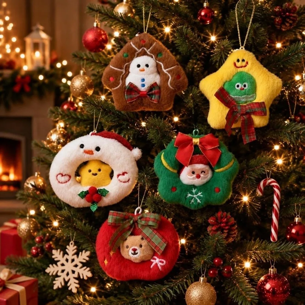 Versatile Christmas Keychain Portable Creative Christmas Tree Pendants Cartoon Backpack Pendant Christmas Party