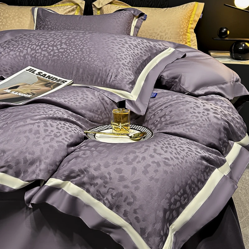 

Satin Leopard Jacquard Egyptian Cotton Luxury Bedding Set, Duvet Cover Set, Bed Sheet, Fitted Sheet, Pillowcases, 4Pcs