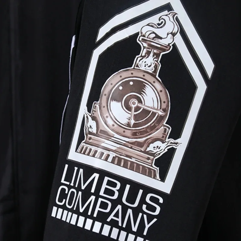 ในเกม "Limbus Company" เสื้อคลุมคอสเพลย์ของเอธานเหมาะสำหรับงานปาร์ตี้ฮาโลวีนและคริสต์มาส