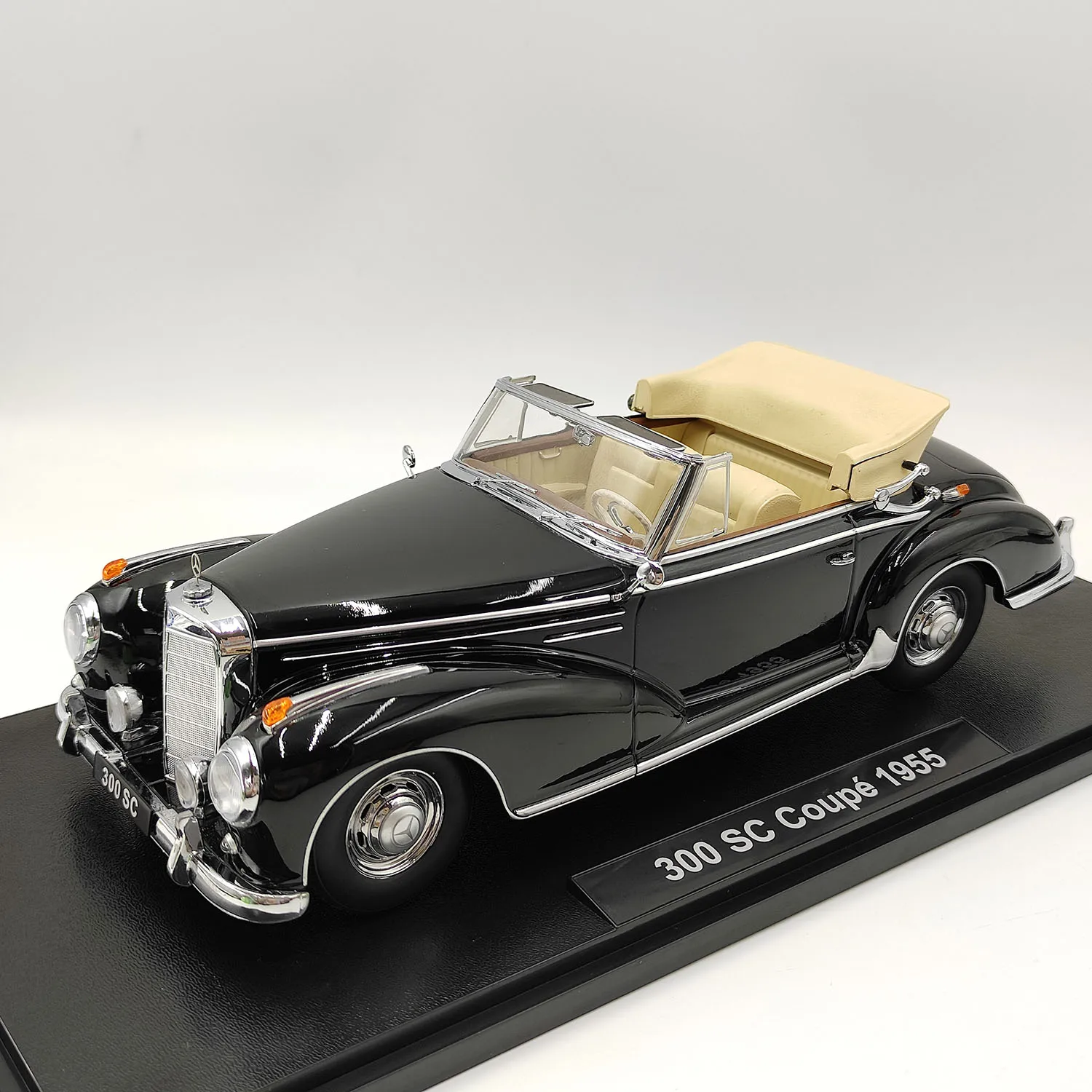 

Diecast KK 1/18 Scale 300 Sc Coupe 1955 Vintage Car Alloy Car Model Ornament Black Collectible Toy Gift