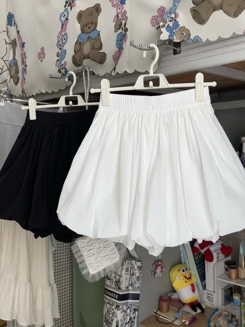 

Женские повседневные брюки больших размеров с эластичным поясом, свободные, расклешенные, летние 2025, в корейском стиле, с высокой талией, широкие штанины, короткие брюки