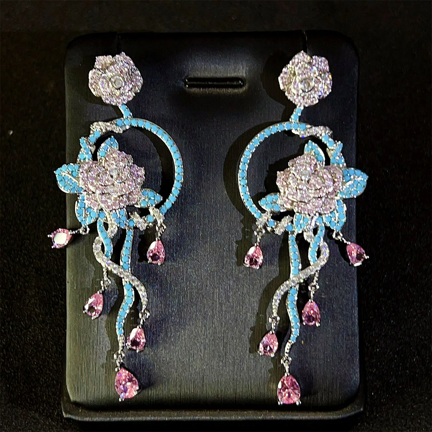 

New Haute Retro Gentle Flower Earrings Women's Dress Accessories Jewelry Suitable for Wedding Travel Holiday Prom Gifts E319