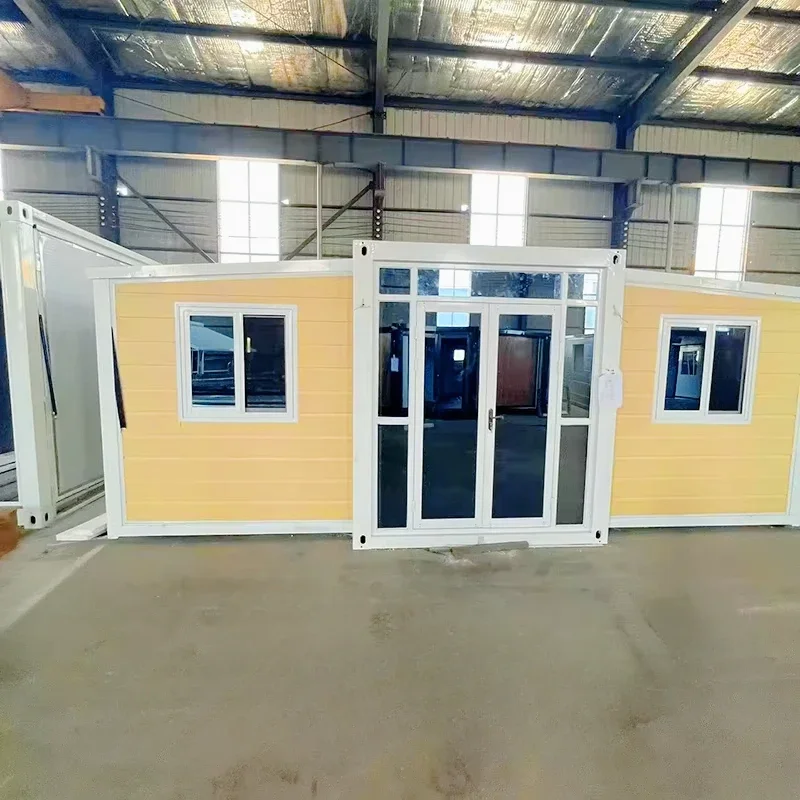 Ready Made 40Ft Mobile Home 20Ft Prefab Luxury Villa 4 Bedrooms Shipping Prefabricated Expandable Tiny Container House  for Sale