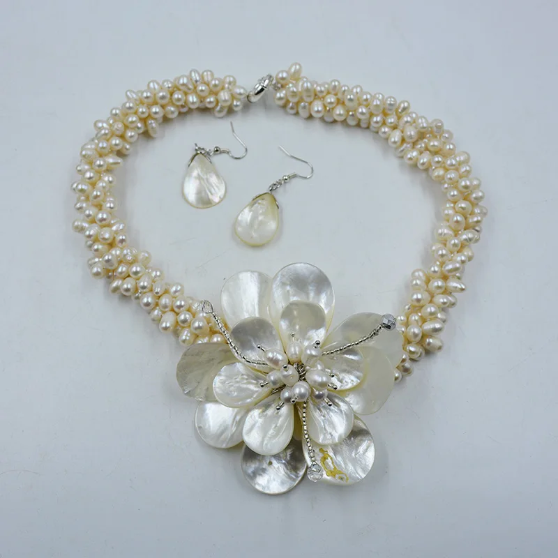 Fashion Stone Holiday Wedding Bridal Handmake Jewelry Freshwater pearl Large Flower Necklace 20\